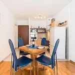 Blue Lagoon St - One Bedroom