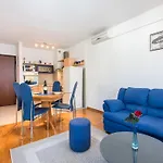 Blue Lagoon St - One Bedroom Apartman Split